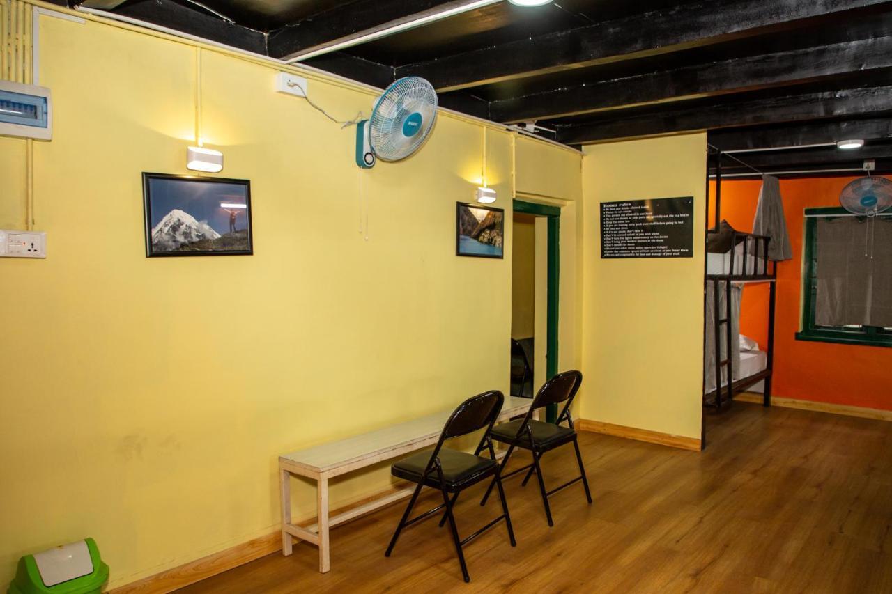 Trekkers Hostel Katmandu Eksteriør billede